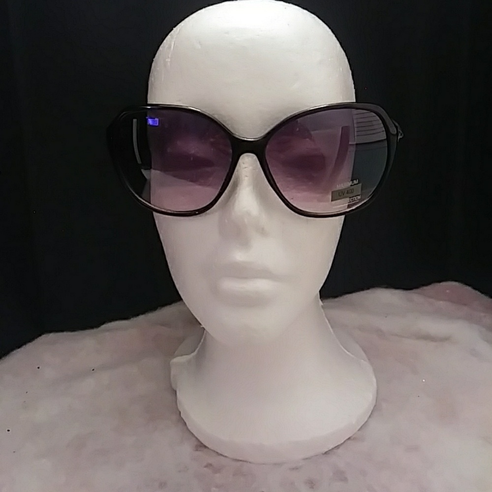 Women's sunglasses